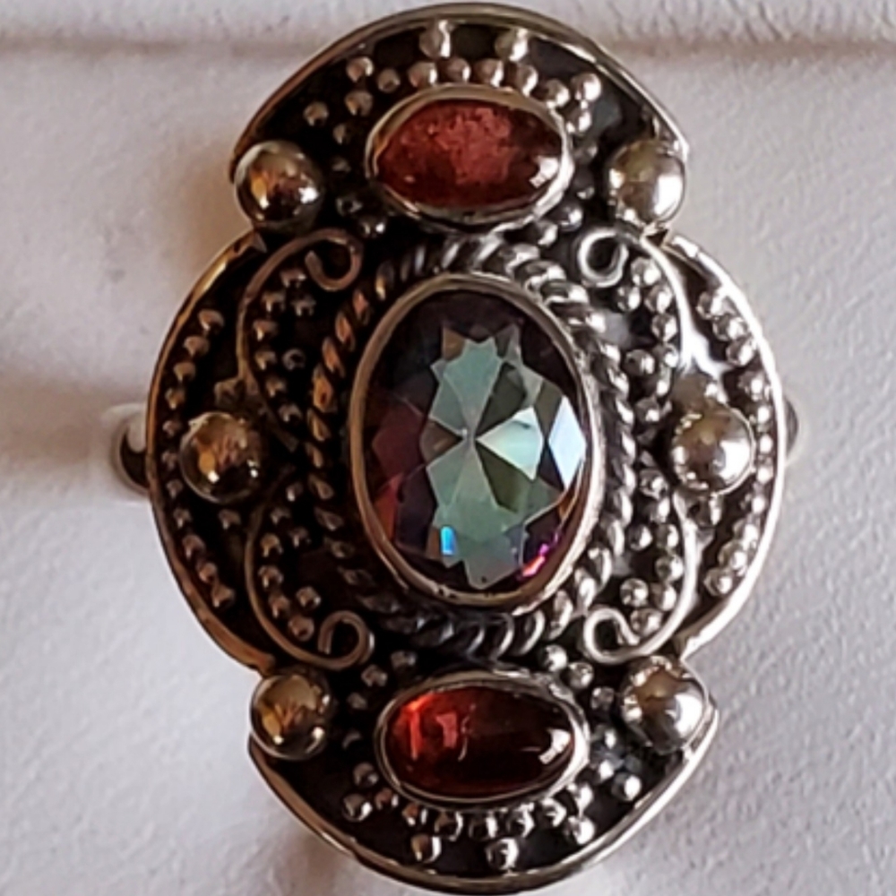 Genuine 3.5cttw Rainbow Topaz & Garnet Ring Size 8